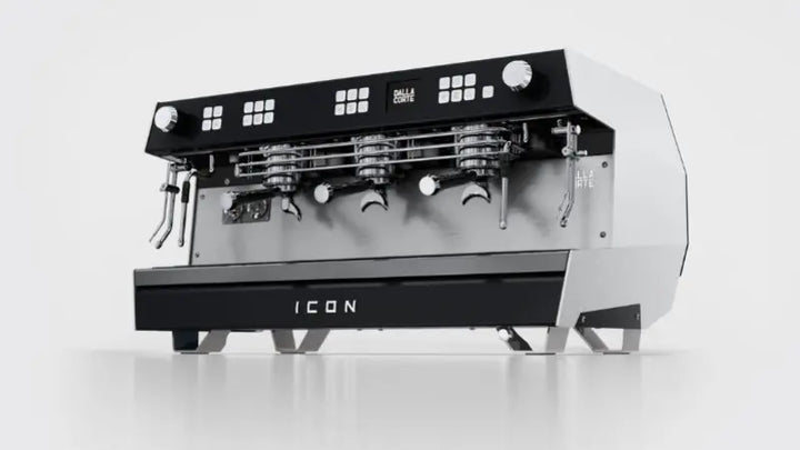 Dalla Corte ICON Multiboiler Siebträger 3 Brühgruppen Espressomaschine inklusive Garantie